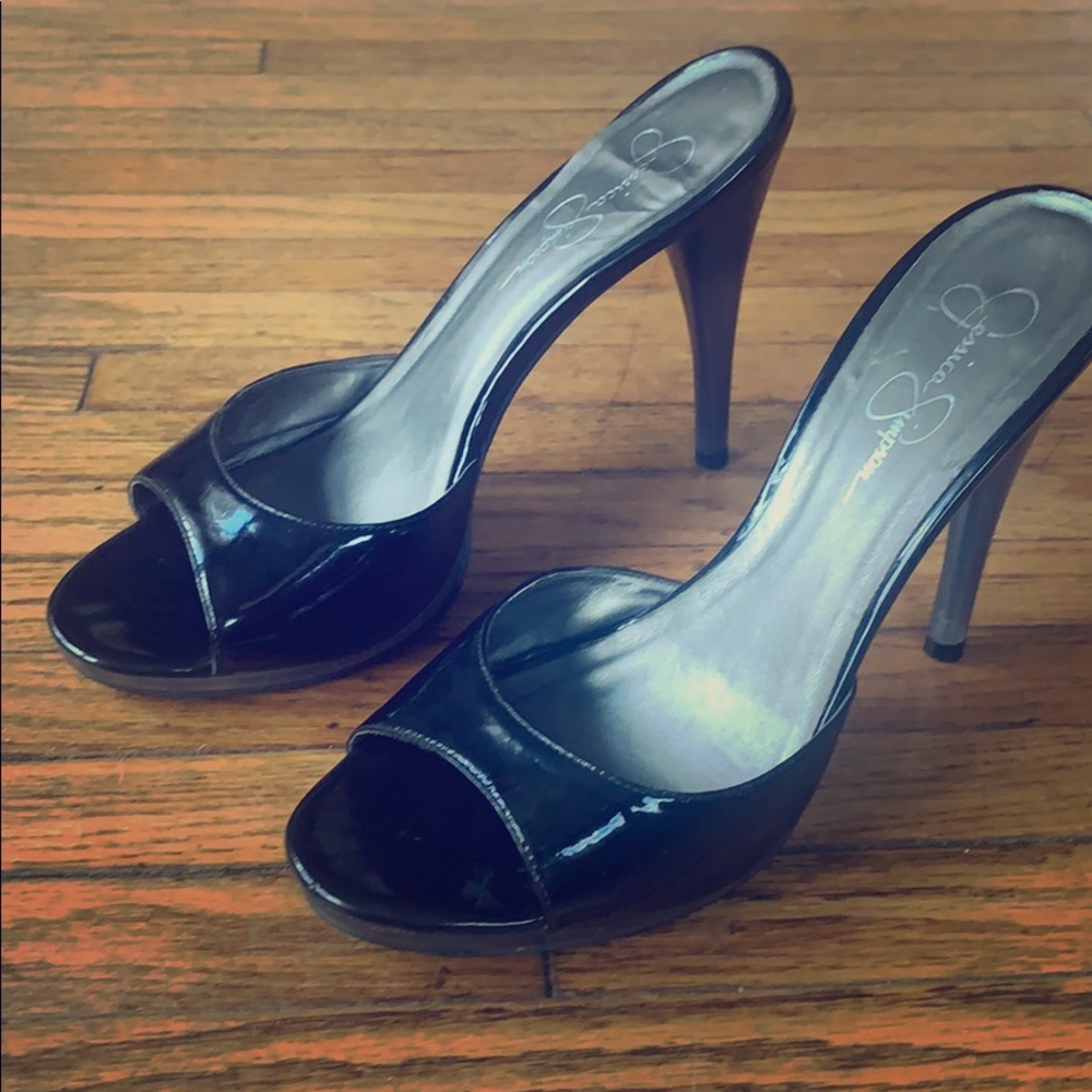 Jessica Simpson mules